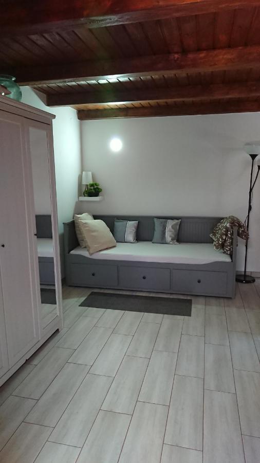 Bpr P3 Lodge Apartment With A/C 布达佩斯 外观 照片